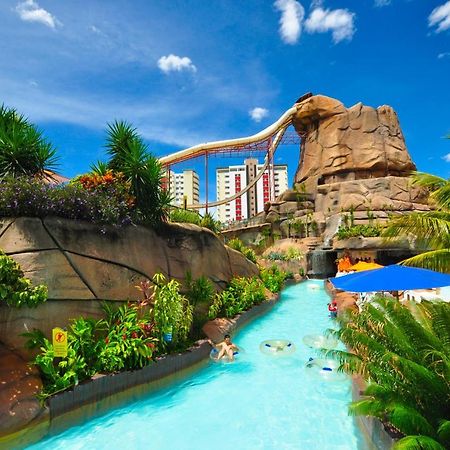 Diroma Resort Com Um Dia No Acqua Park Калдас Новас Екстериор снимка