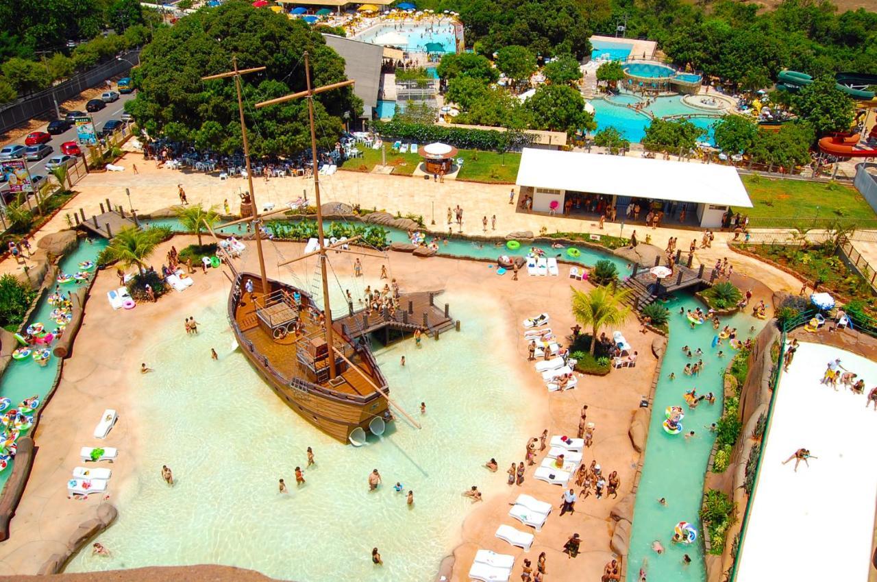 Diroma Resort Com Um Dia No Acqua Park Калдас Новас Екстериор снимка