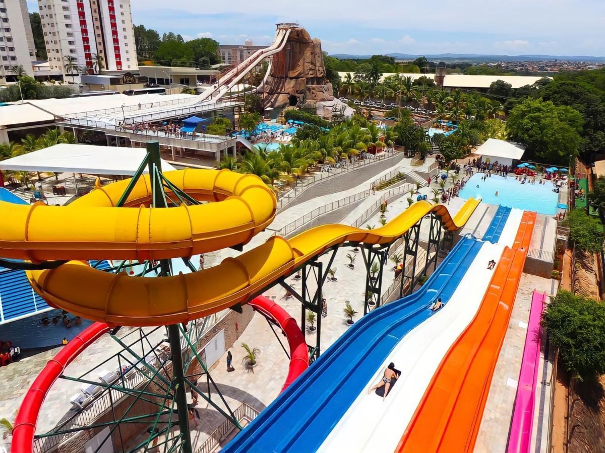 Diroma Resort Com Um Dia No Acqua Park Калдас Новас Екстериор снимка