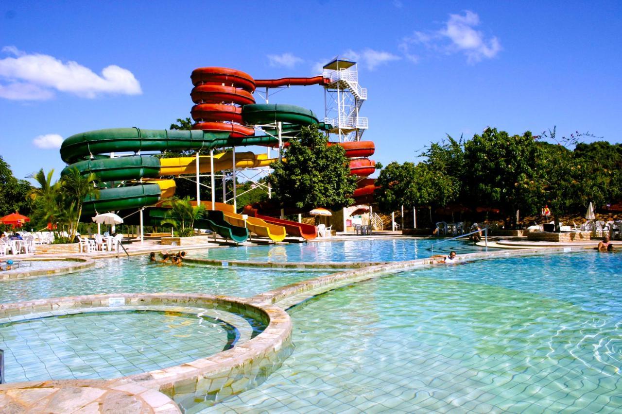 Diroma Resort Com Um Dia No Acqua Park Калдас Новас Екстериор снимка