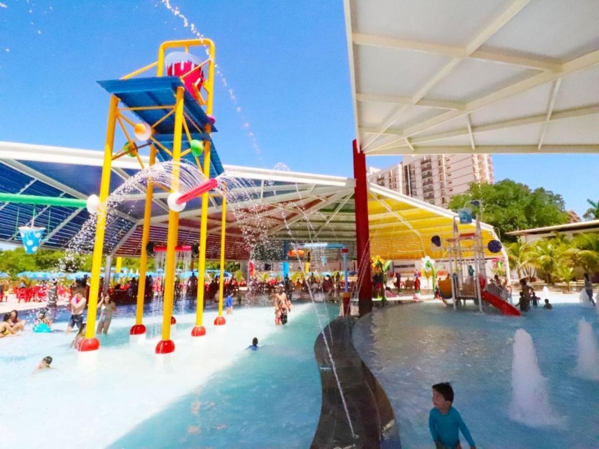 Diroma Resort Com Um Dia No Acqua Park Калдас Новас Екстериор снимка